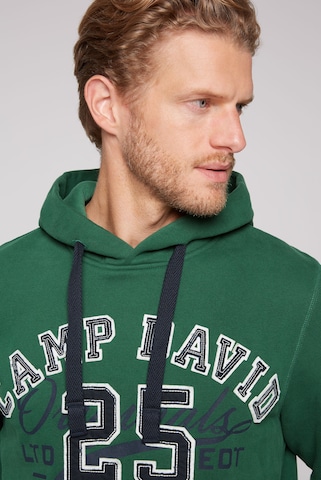 CAMP DAVID Hoodie mit Artwork im Retro-Style in Grün