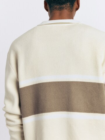 Pull&Bear Pullover i hvid