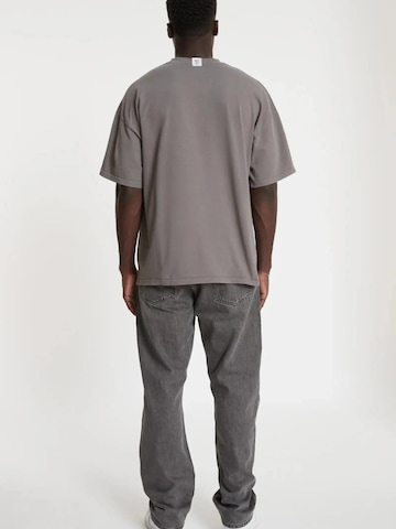 YSPT Studio Shirt 'ADVENTURE' in Grey