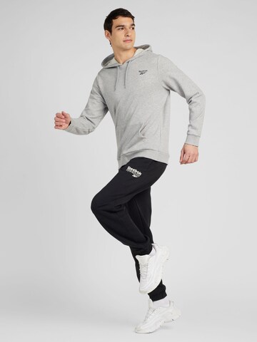 Reebok - Sweatshirt de desporto 'IDENTITY' em cinzento