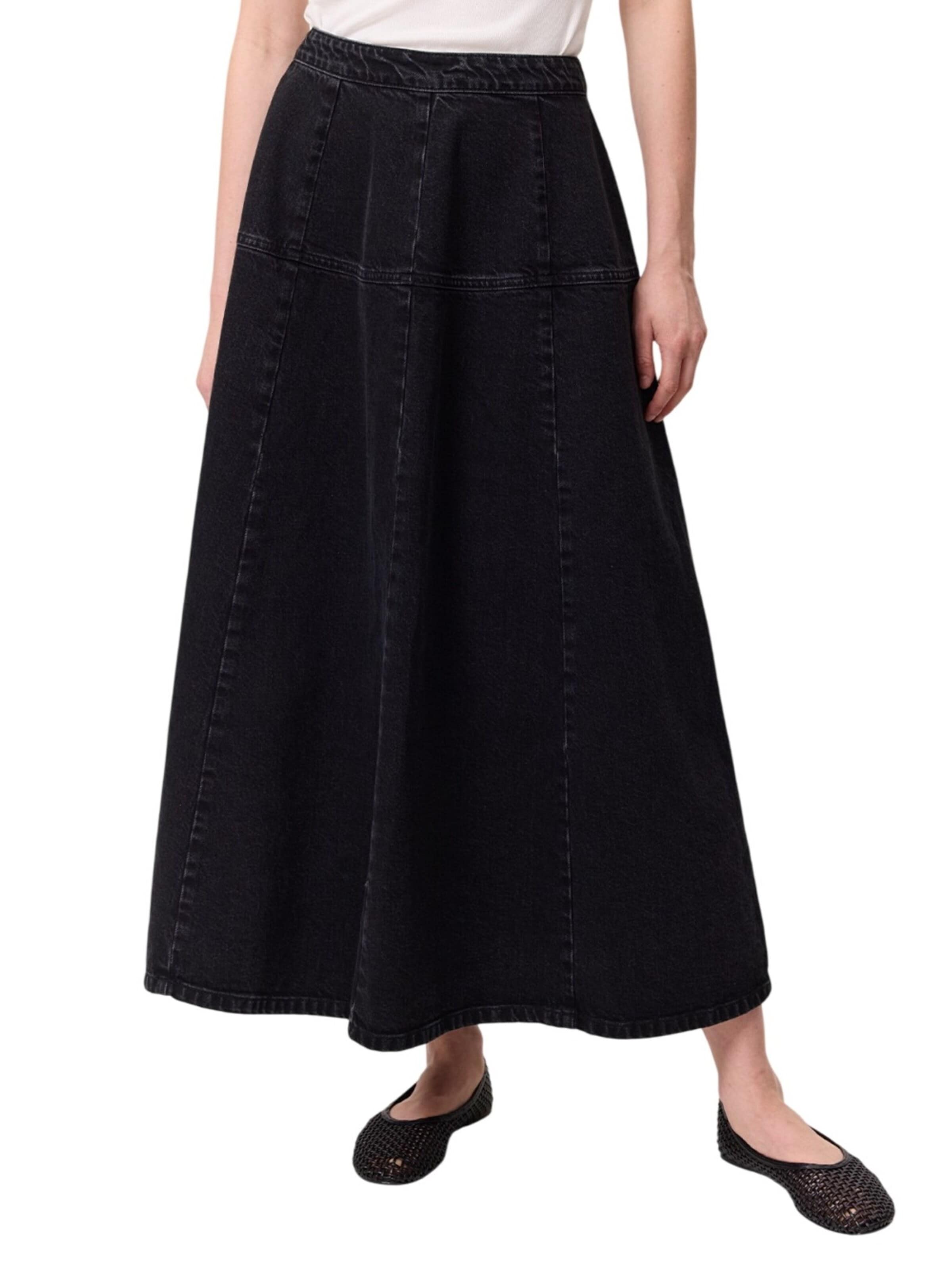 MANUKA Skirt in Black