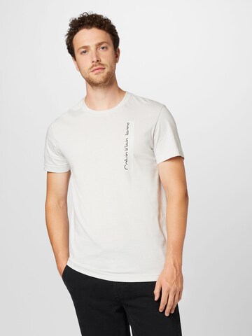 Calvin Klein Jeans T-Shirt in Grau: predná strana