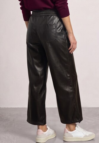 STREET ONE Loose fit Pants in Brown