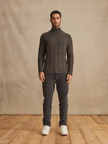 Pull-over 'Devran' DAN FOX APPAREL en gris