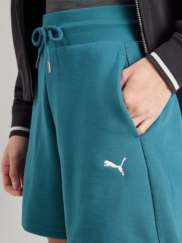 PUMA Loosefit Παντελόνι φόρμας 'Class' σε πράσινο