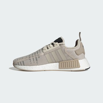 ADIDAS ORIGINALS Matalavartiset tennarit 'Nmd_R1' värissä beige