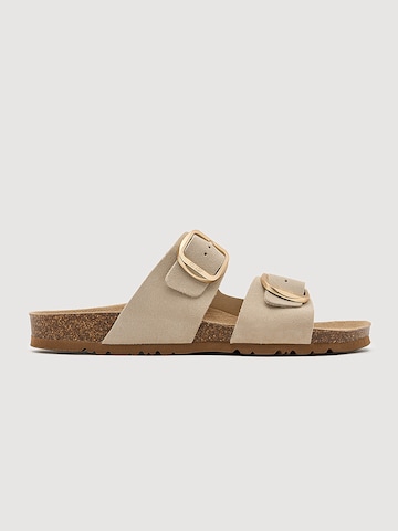 Koala Bay Sandals 'Emerald' in Beige