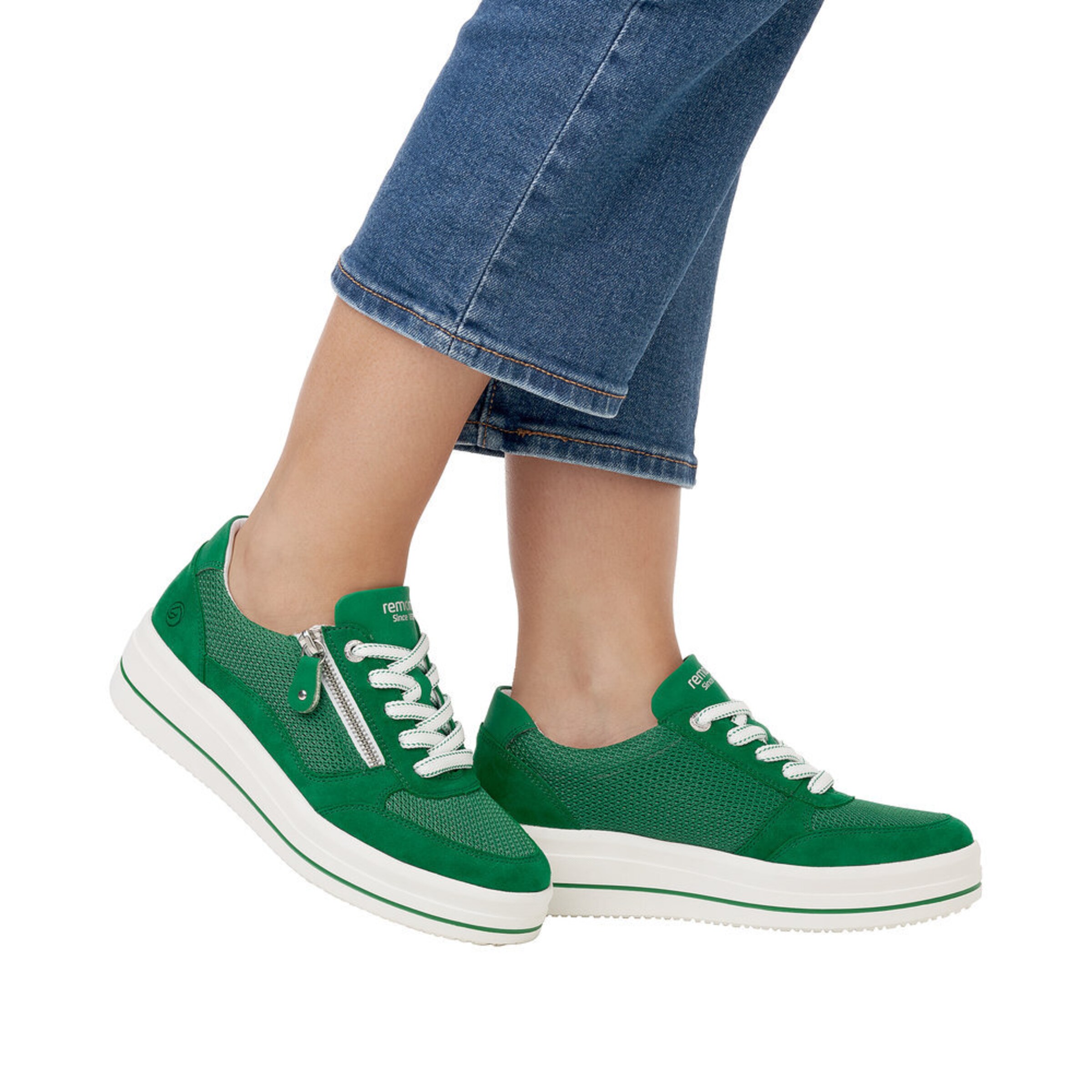 REMONTE Sneakers ' D1C04 ' in Green: front