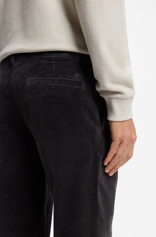 BOSS Tapered Chinohose in Schwarz