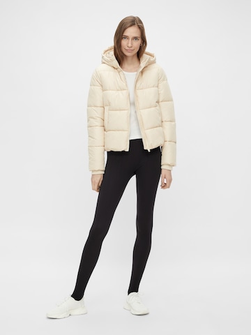 PIECES Winter Jacket 'Bee' in White