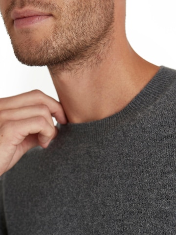 FALKE Sweater in Grey