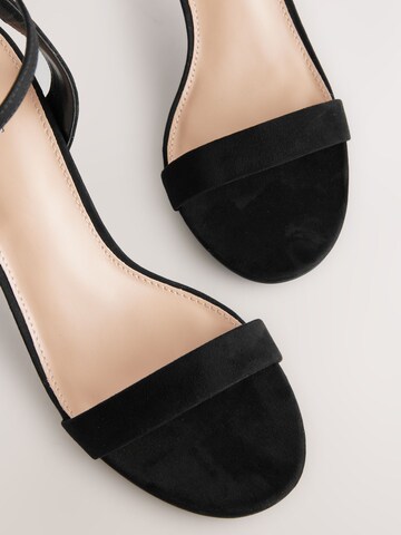 Sandalo con cinturino 'Forever Comfort' di Next in nero