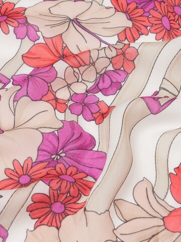 Foulard di Liu Jo in rosa