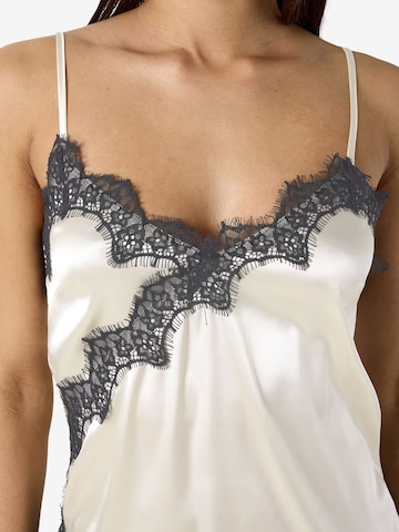 Noisy may Top in Beige