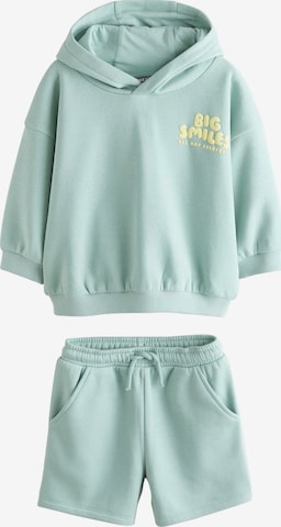 Next Σετ σε πράσινο: μπροστά