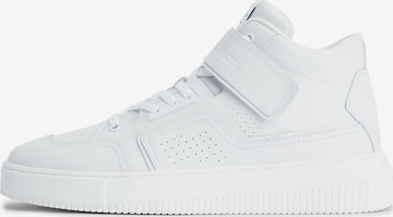 Calvin Klein Jeans High-Top Sneakers in White: front