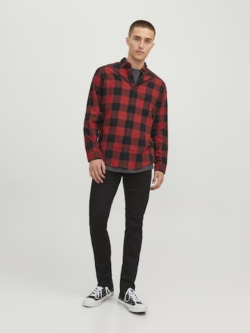 JACK & JONES - Ajuste estrecho Camisa 'JJEGingham' en rojo