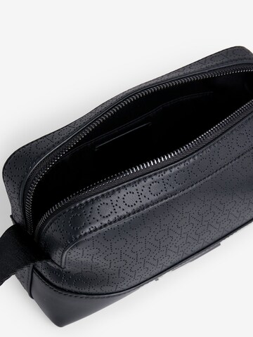 Calvin Klein Crossbody Bag in Black