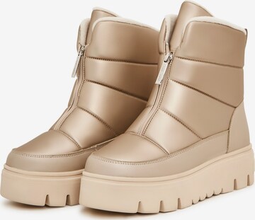 CESARE GASPARI Snow Boots in Gold