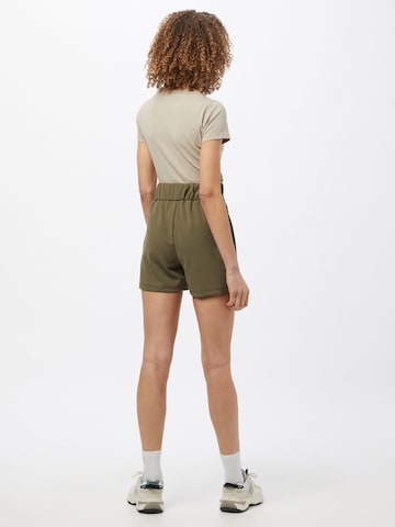 Regular Pantalon à pince 'GEGGO' JDY en vert