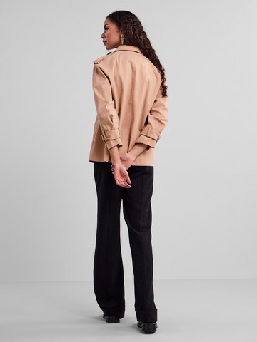 Manteau mi-saison 'VIC' Y.A.S en beige