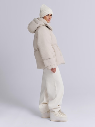 AEMMI Winter Jacket 'Ribbed' in Beige