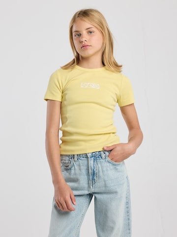 America Today Shirt in Yellow: front