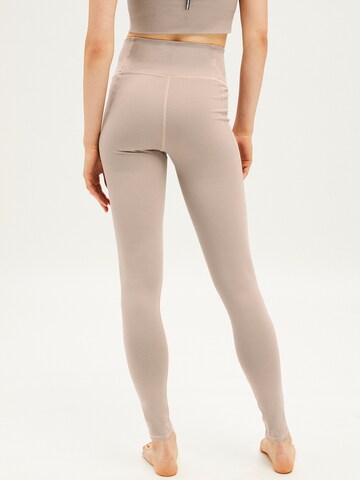 Skinny Leggings ' ASANA ' ARMEDANGELS en beige