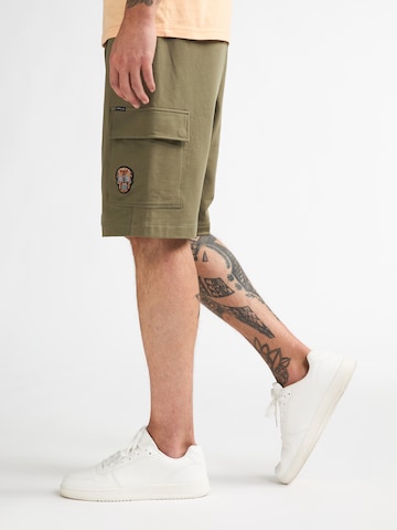 Petrol Industriesregular Cargo hlače - zelena boja