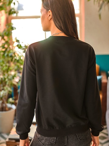 olalook - Sudadera en negro