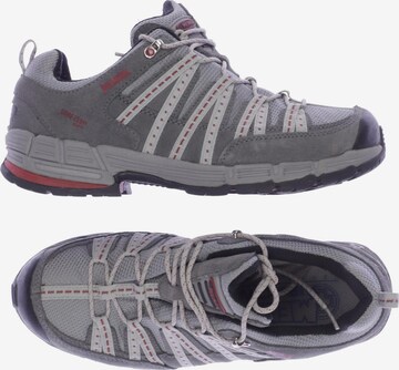 MEINDL Sneakers & Trainers in 40 in Grey: front