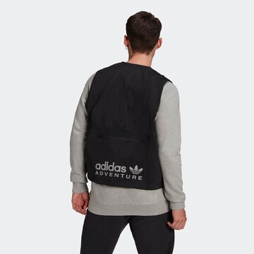 Vestă de la ADIDAS ORIGINALS pe negru