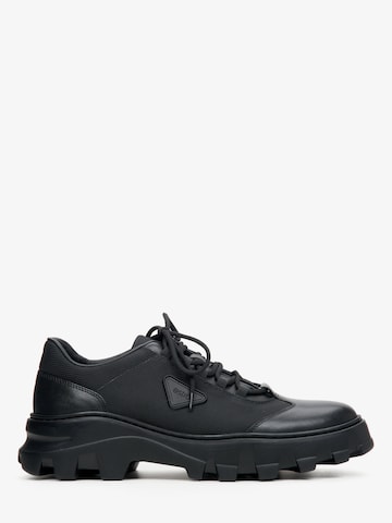 Estro Boot '4974' in Black
