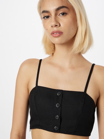 Top di Nasty Gal in nero