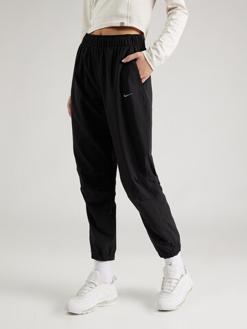 NIKE Tapered Sportbroek 'FAST' in Zwart: voorkant