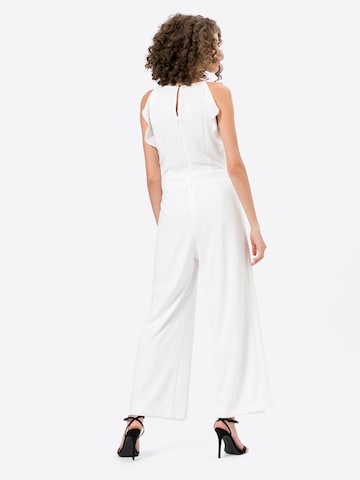 Vera Mont - Jumpsuit en blanco