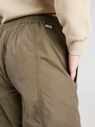 LEVI'S ® Loosefit Hose in Grün