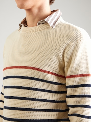 INDICODE JEANS Neulepaita 'Mars' värissä valkoinen