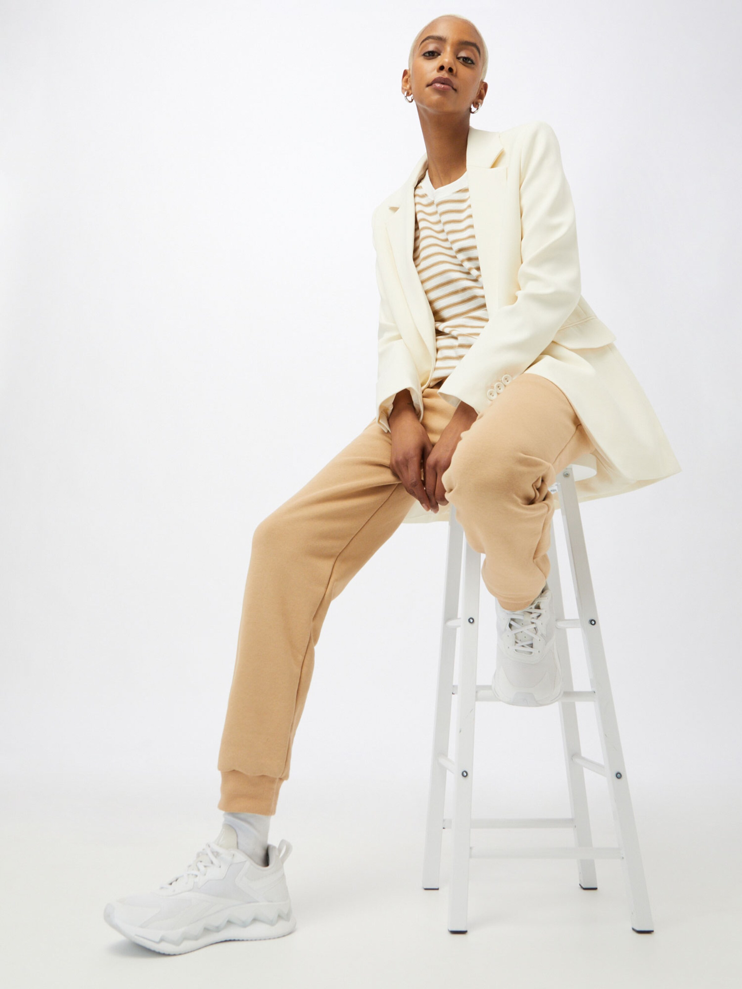 Frauen Shirts & Tops s.Oliver Gestreiftes Shirt mit Schriftprint in Beige - BA40364 Frauen Shirts & Tops s.Oliver Gestreiftes Shirt mit Schriftprint in Beige - BA40364