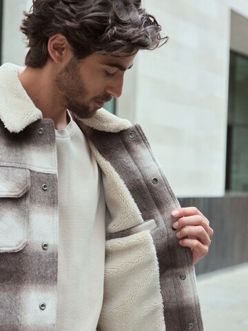 Next Jacke in Beige