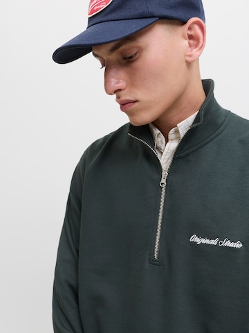 JACK & JONES Sweatshirt 'JORNORREBRO' in Green