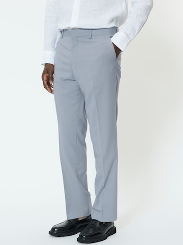 Regular Pantalon 'Wesley' Matinique en bleu : devant