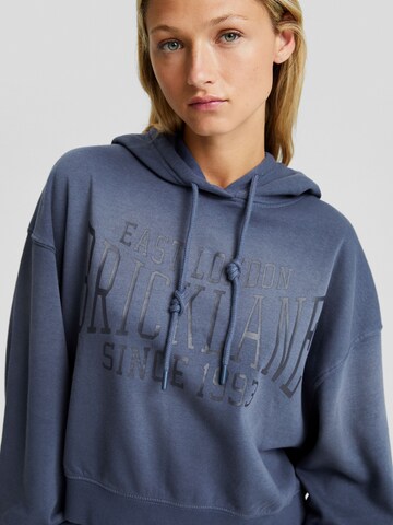 Sweat-shirt Bershka en bleu