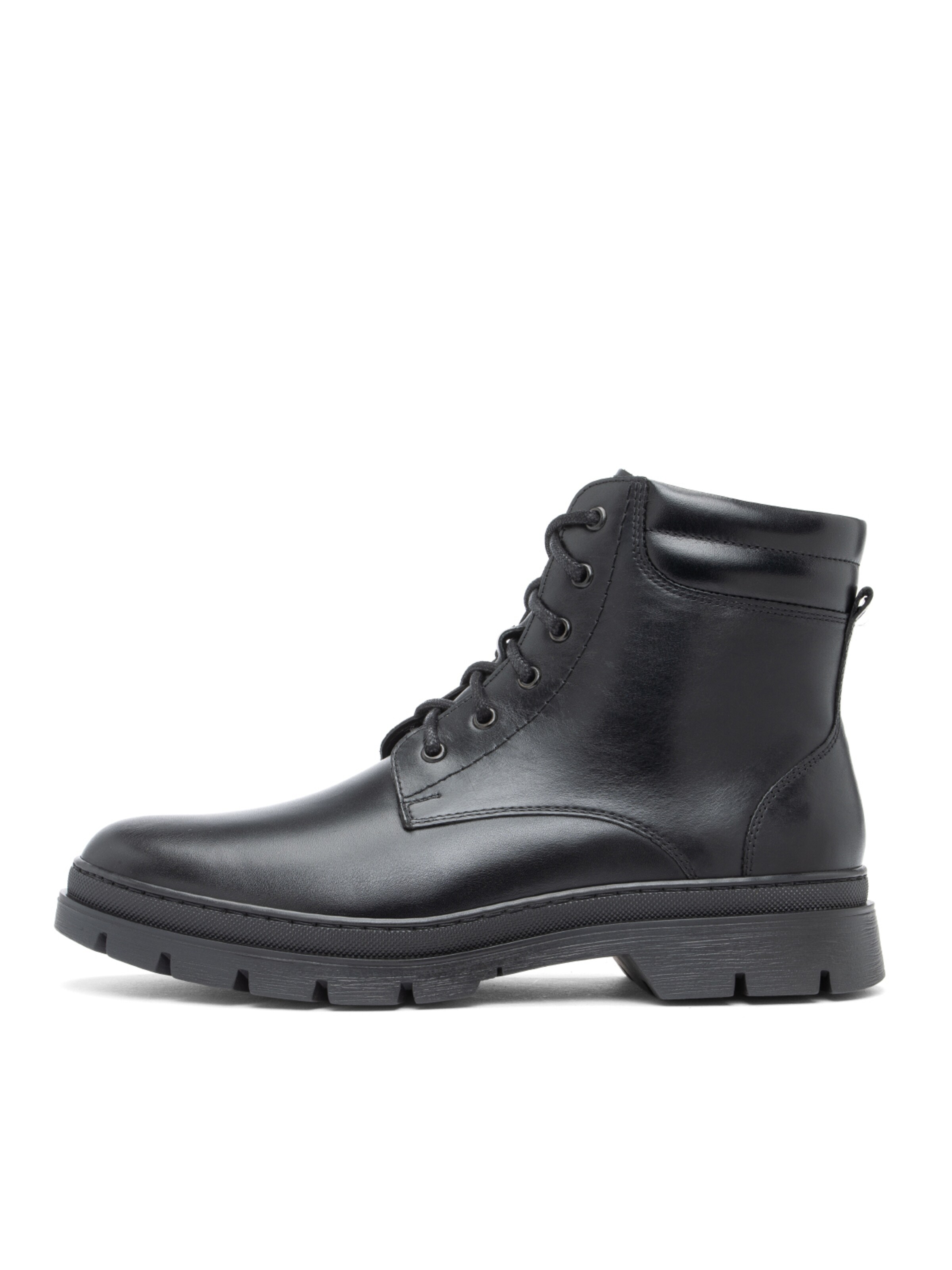 RYŁKO Lace-Up Boots in Black: front