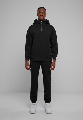 Urban Classics Sweatshirt in Black