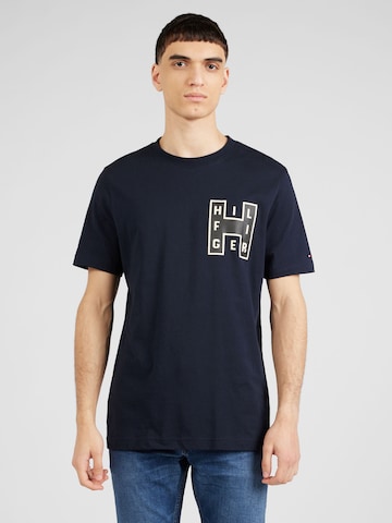 T-Shirt 'VARSITY' TOMMY HILFIGER en bleu : devant