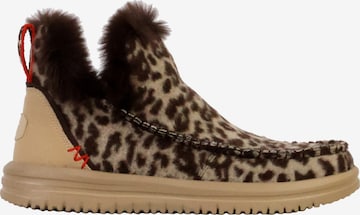 Bottines HEY DUDE en marron : devant