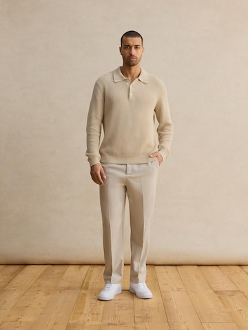 DAN FOX APPAREL Regularen Hlače na rob 'Jesper' | siva barva