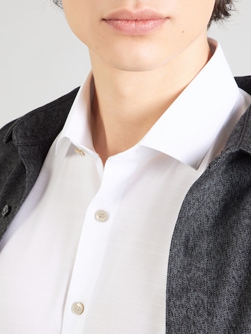 OLYMP - Slim Fit Camisa clássica 'Level 5' em branco