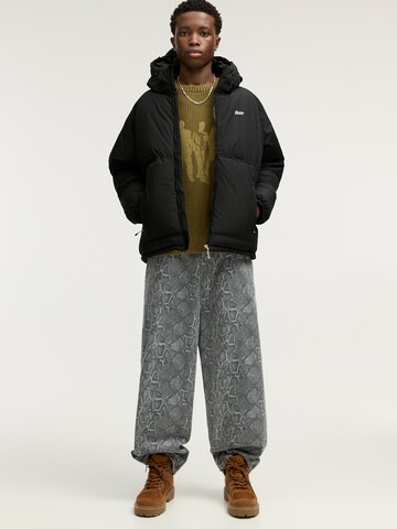 Pull&Bear Vinterjacka i svart